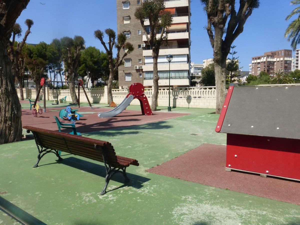 Family&Friends - San Juan Playa Apartment Alicante Bagian luar foto